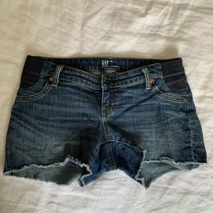 Gap maternity cut off denim shorts cute!